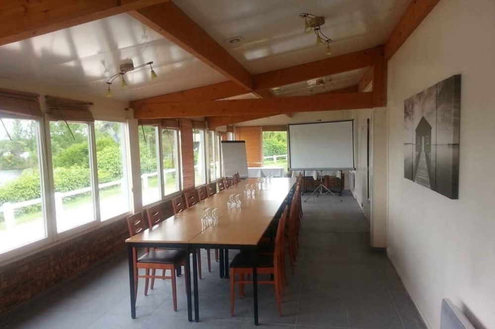 Logis - Hotel & Restaurant Des Lacs Paris Sud Viry-Châtillon Esterno foto